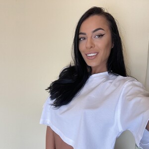 KatyeRave live cam video preview
